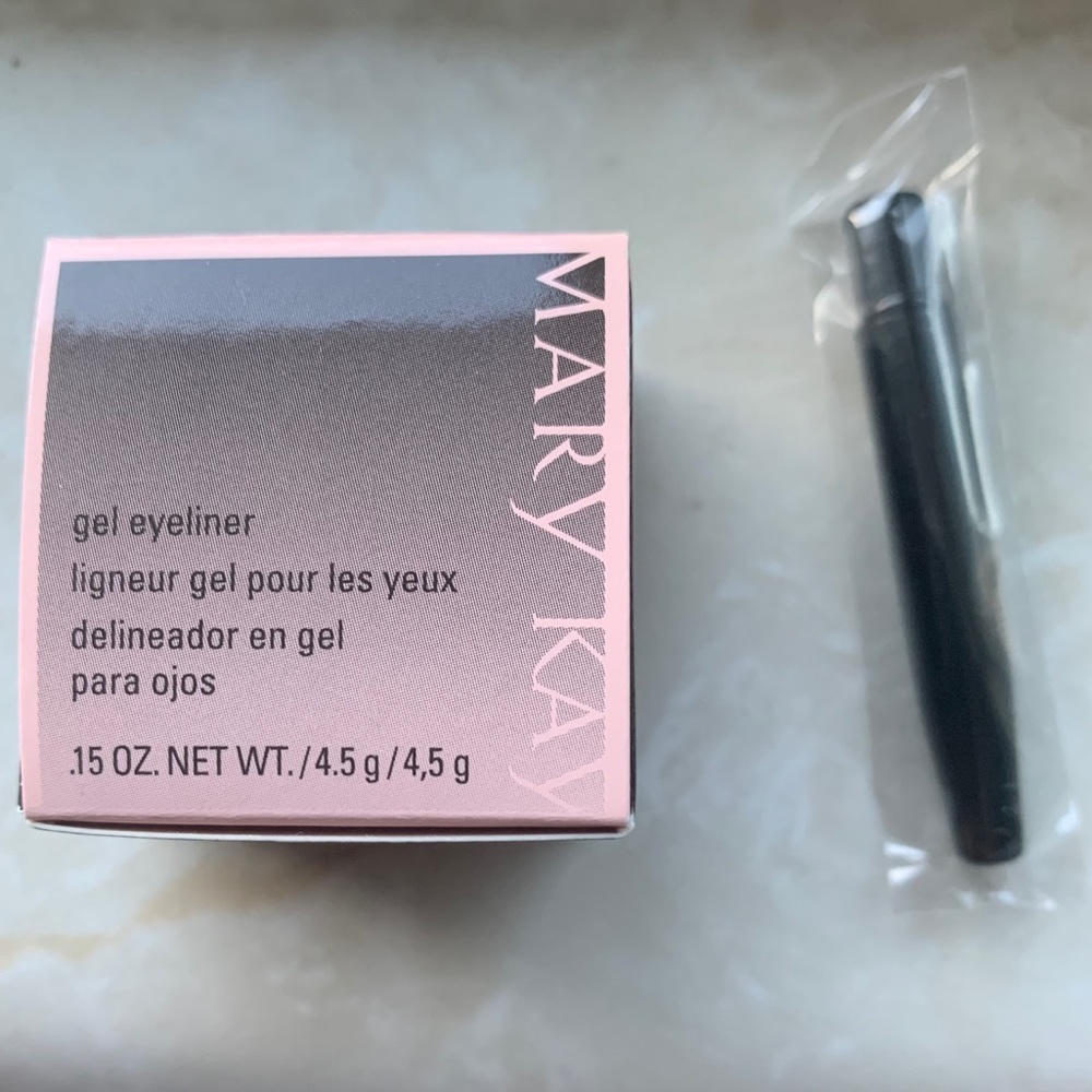 Gel eyeliner